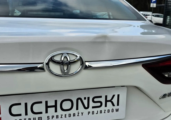 Toyota Avensis cena 39900 przebieg: 227316, rok produkcji 2018 z Strzelin małe 742